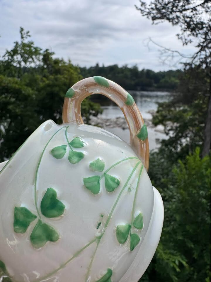 Rare Vintage Erin Ireland Bamboo Handle Shamrock China Tea Set (16-Piece) - photo 9