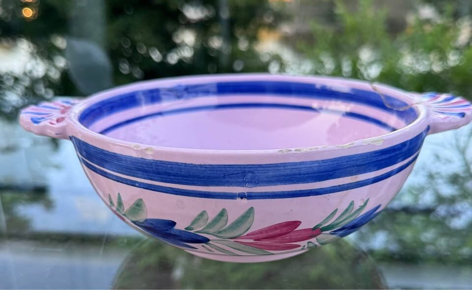 Rare Vintage Pink HB Quimper French Bowl (Pre-WWII / Repair Project) - photo 4