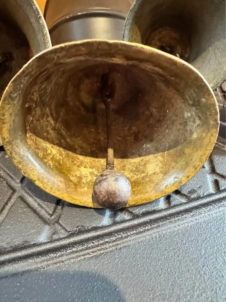 Vintage Farmhouse Swiss Cow Bells Chiantel Fondeur - photo 5