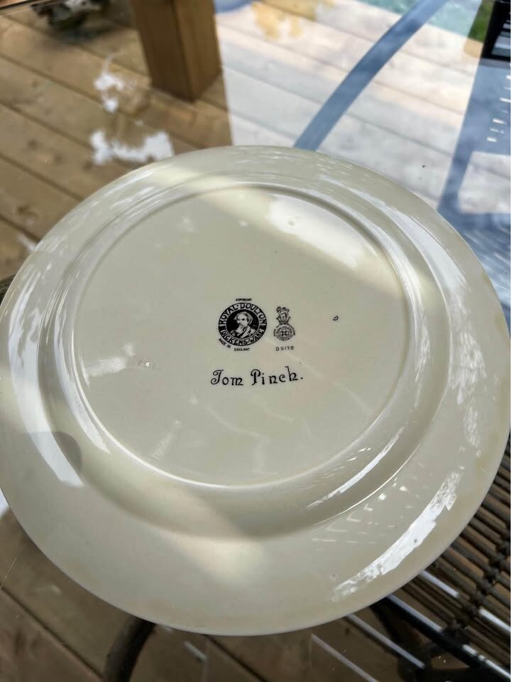 Doulton Charles Dickens Series collector Plate - photo 2