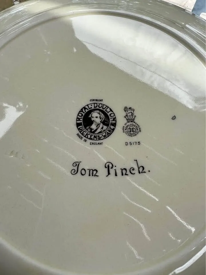 Doulton Charles Dickens Series collector Plate - photo 3