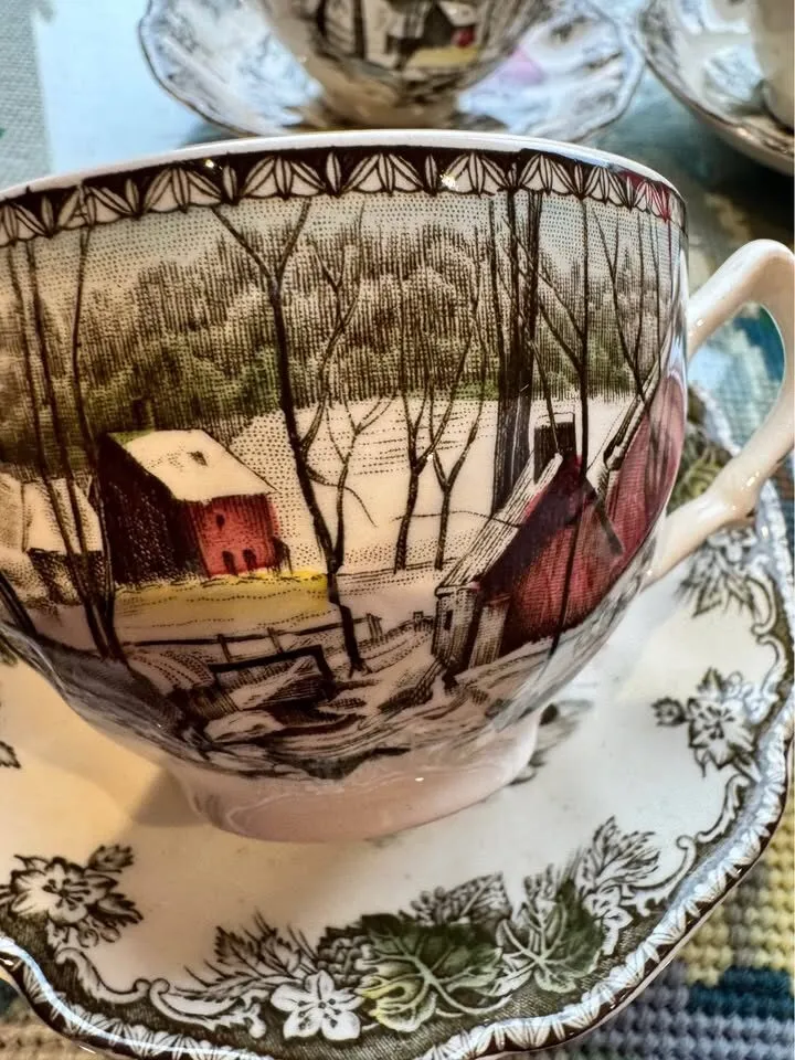Vintage Johnson Bros Friendly Village Tea Cups & Saucers Set of 4 Made in England, Ice House - photo 2