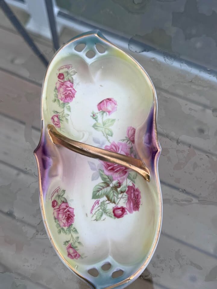 VINTAGE IPF GERMANY Candy Dish w Handle Gold Trim handpainted - photo 2