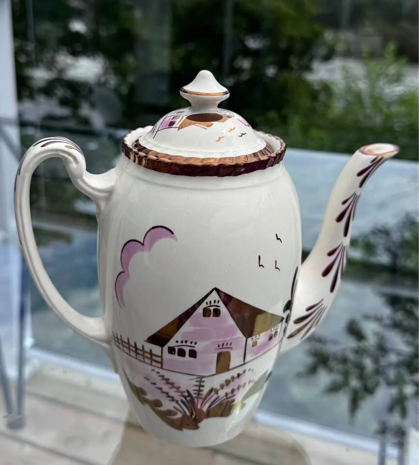 1940s Gray’s Pottery Teapot / Coffee Pot - Pink & Copper Lustre "Dutch Farmhouse" A8321 - photo 6