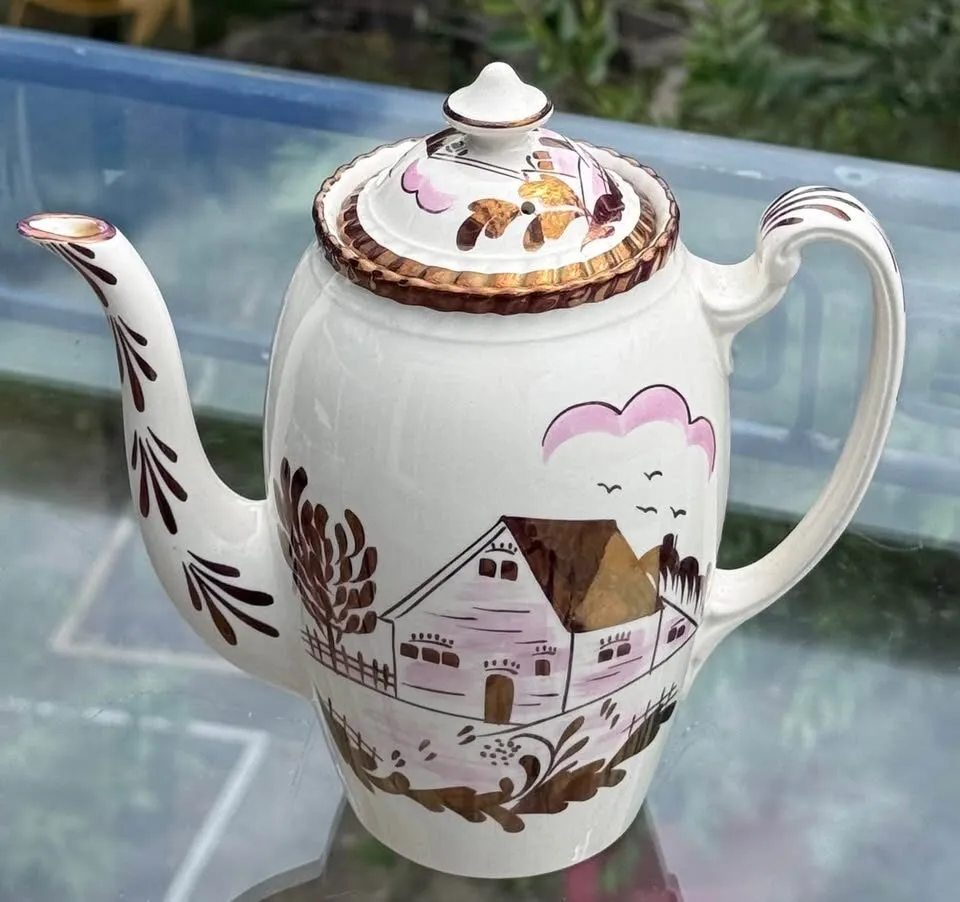 1940s Gray’s Pottery Teapot / Coffee Pot - Pink & Copper Lustre "Dutch Farmhouse" A8321 - photo 7