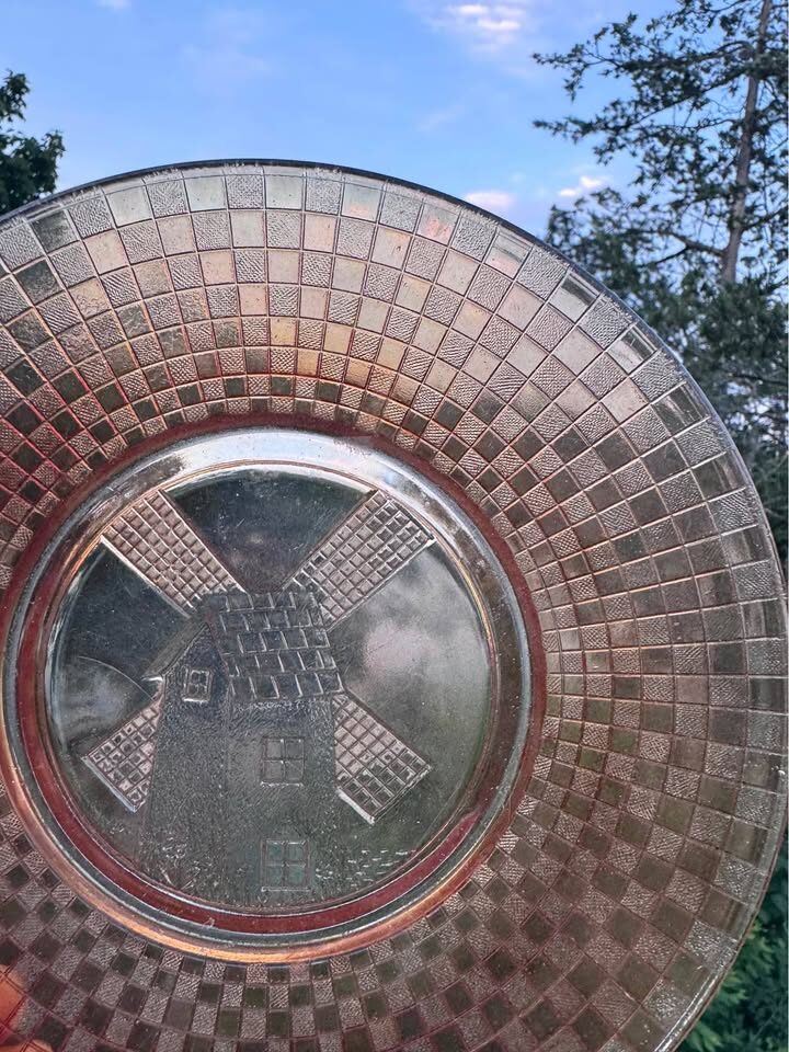 Vintage Hazel Atlas Windmill & Checkerboard Marigold Carnival Glass Plate (8") - photo 3