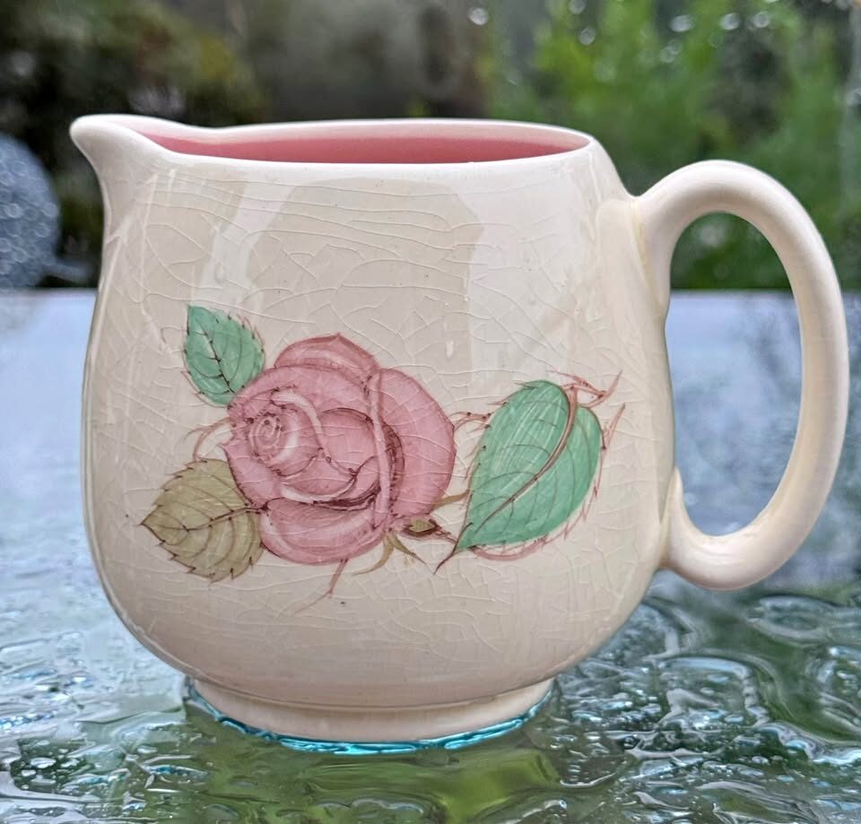 Vintage Susie Cooper "Patricia Rose" Milk Jug / Pitcher - Crown Works Burslem - photo 2