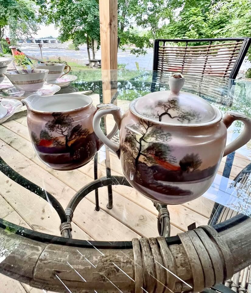 Noritake Sugar Bowl & Creamer