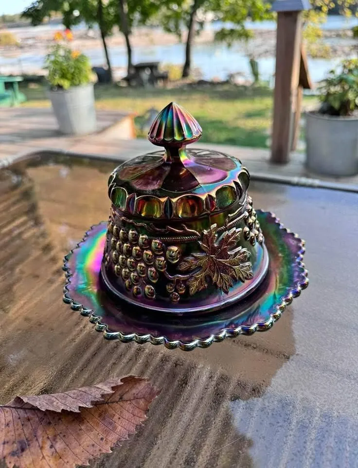 Vintage L.G. Wright Amethyst Carnival Glass Butter Dish - Gold Gilt - photo 1