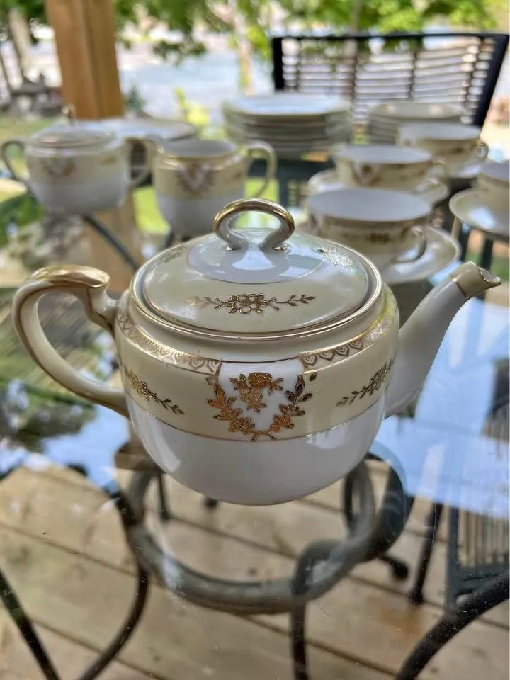 Antique 1920s Noritake Japan Tea & Dessert Set (30 Pcs) - Gold "M" Mark - photo 1