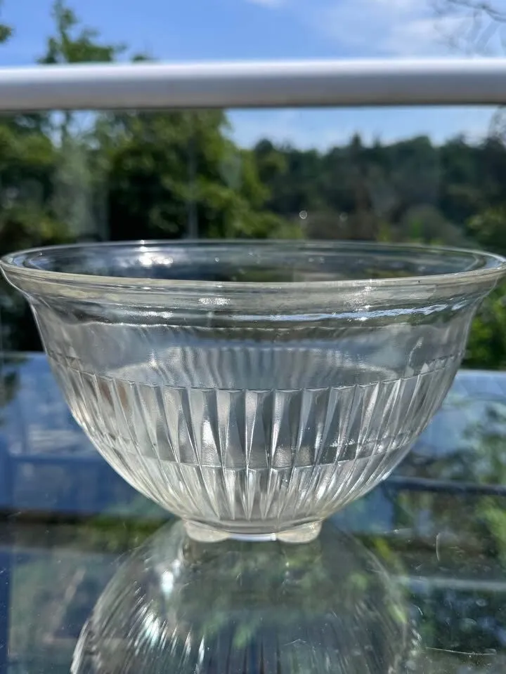 Vintage 9” Glass Bowls - Hazel Atlas "Aurora" & Anchor Hocking "Sandwich" - photo 6
