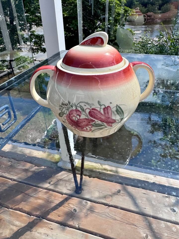 Vintage Susie Cooper "Tiger Lily" Sugar Bowl or Replacement Lid 1930s
