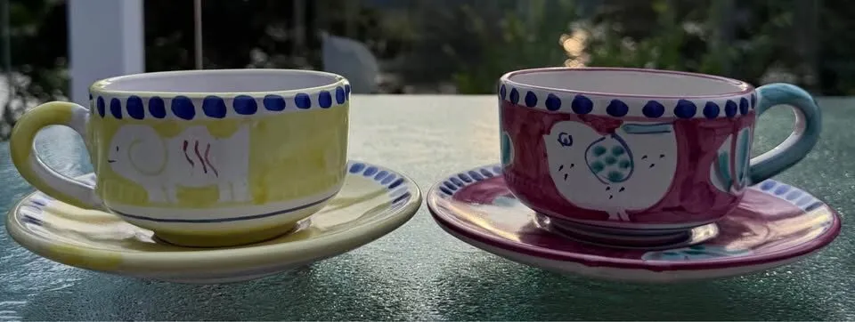 Vintage Italian Pottery Jumbo Cappuccino Cups & Saucers (Set of 2) - photo 4