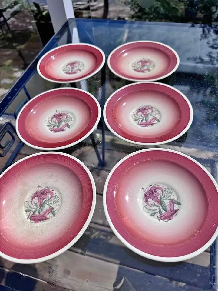 Set of 6 Susie Cooper Tiger Lily Saucers 1930s - photo 1
