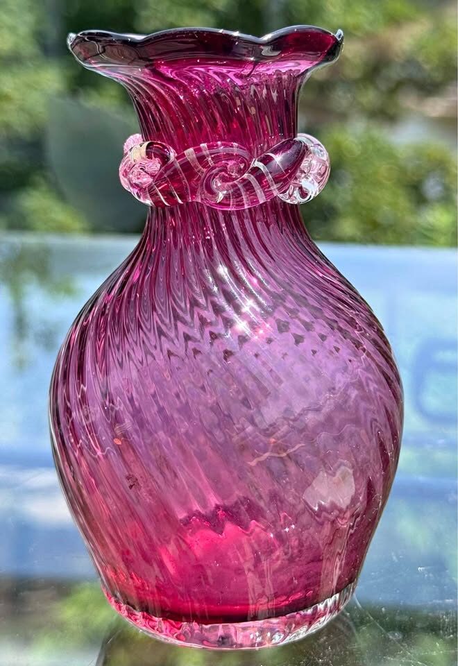 Vintage Rossi Glass Cranberry Swirl Vase