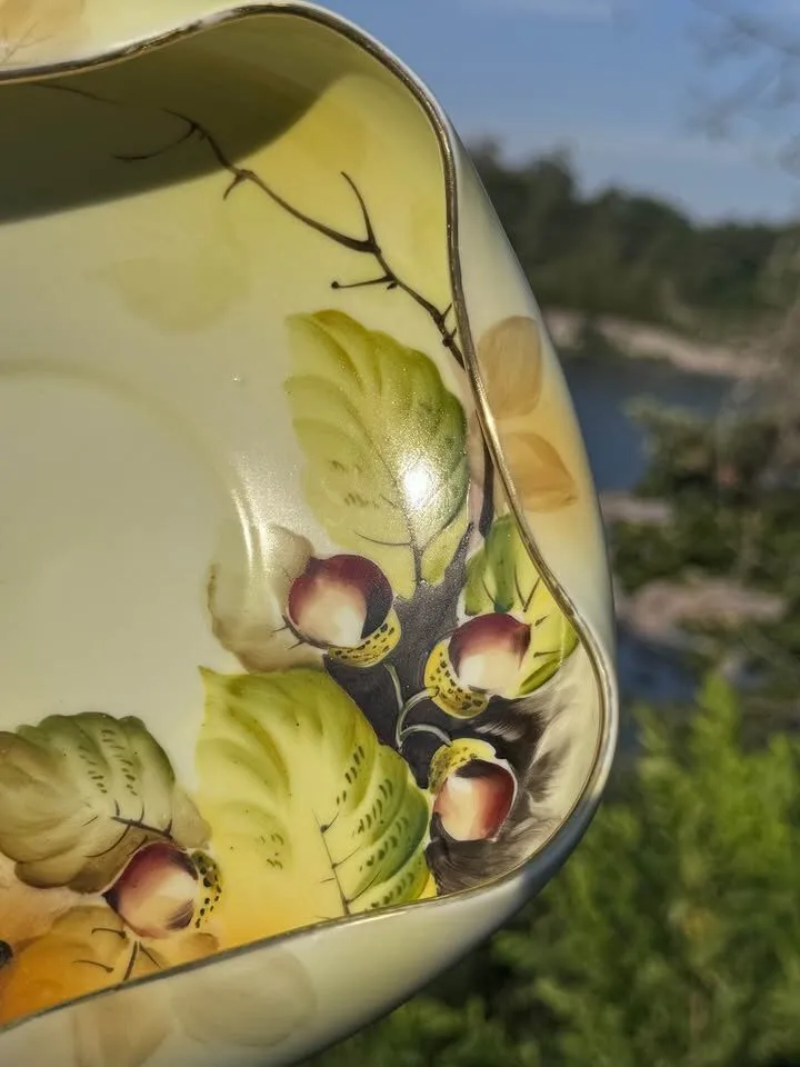 Antique Nippon Noritake Hand Painted Chestnut/Acorn Scalloped Bowl (Circa 1910s) - photo 11