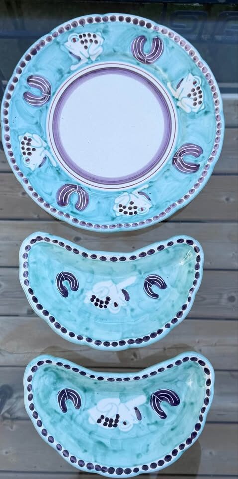 Vintage Vietri Campagna "Rana" Frog Charger Platter & Crescent Mezzaluna Salad Plates - Set of 3 - photo 6