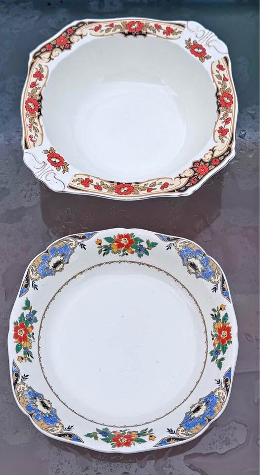Beautiful Vintage Art Deco Bowls Great Table Decor!