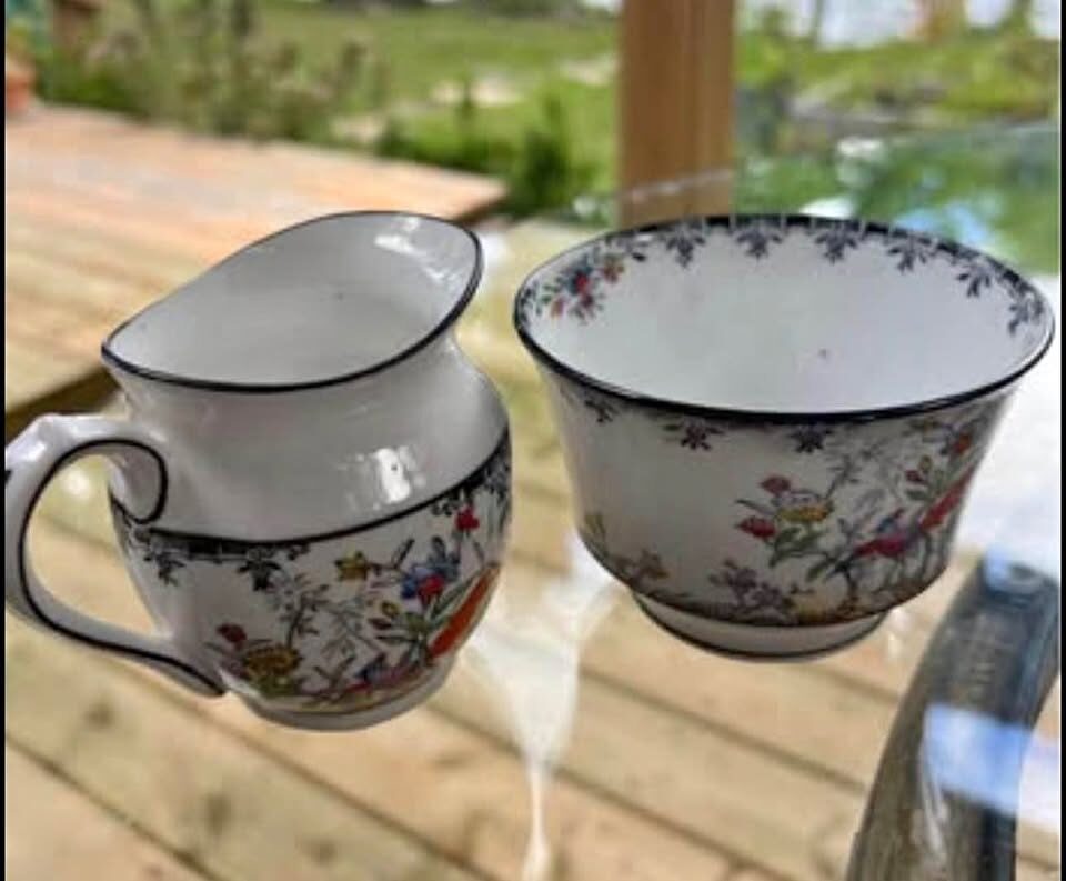 Vintage Melba Bone China Creamer & Sugar Bowl Set - Chinoiserie Bird Pattern