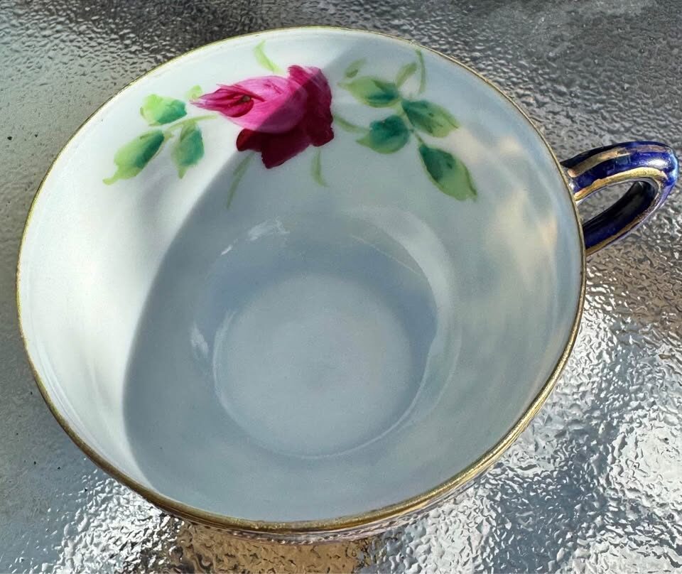 Antique Victorian Hand-Painted Cobalt & Gold Cup and Saucer - Roses, Excellent Condition" - photo 6