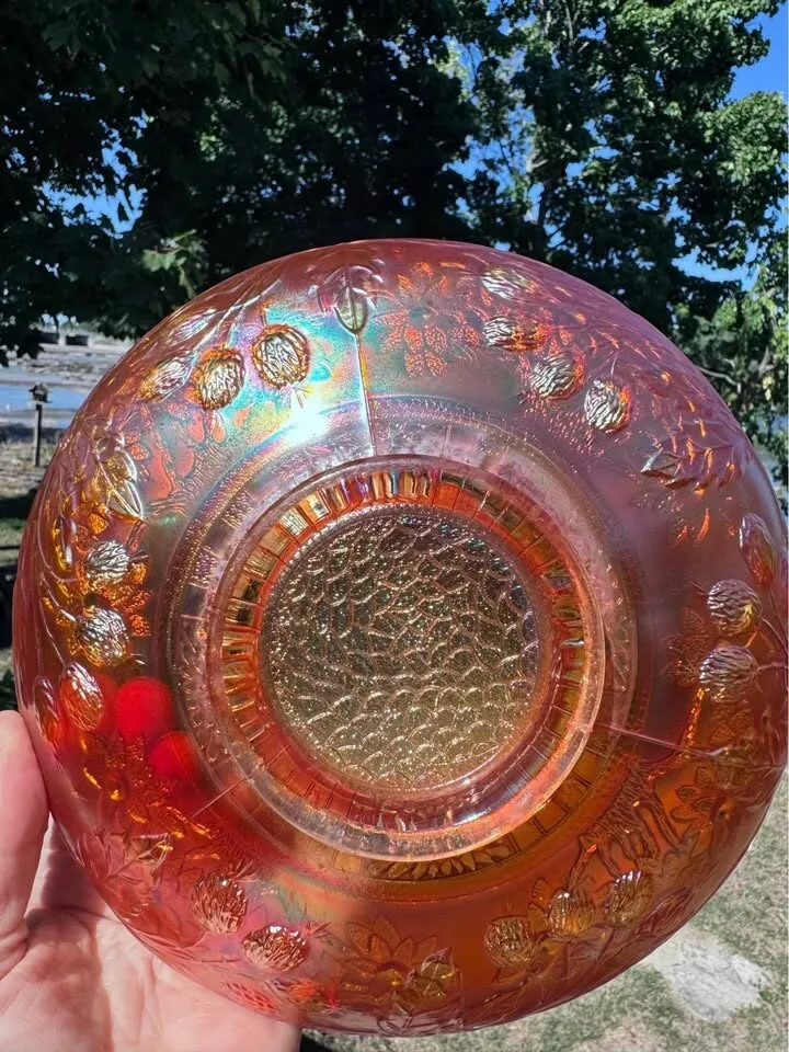Vintage Carnival Glass Bowl - photo 3
