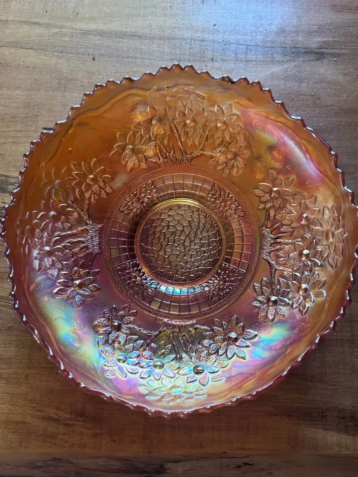 Vintage Carnival Glass Bowl - photo 7