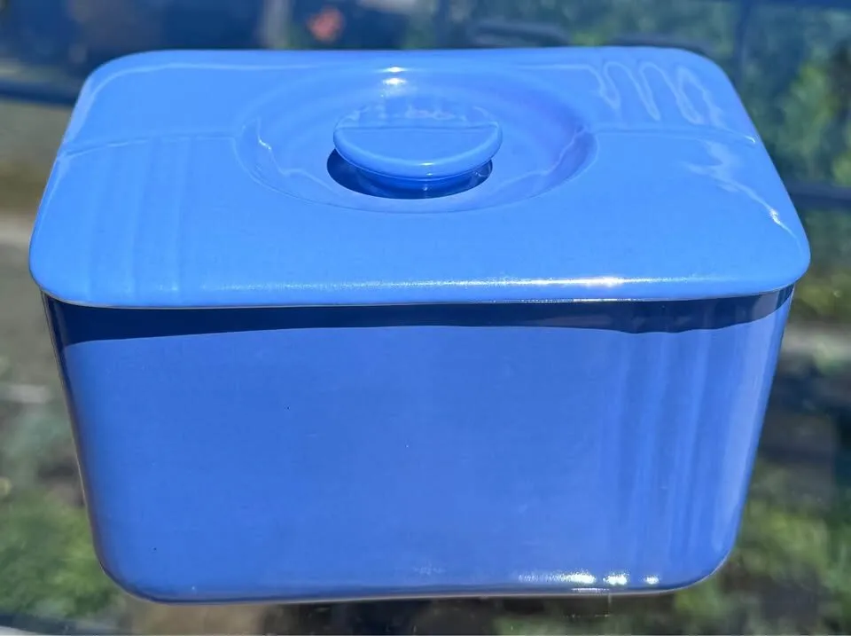 Vintage Hall China Westinghouse Refrigerator Dish with Lid - Cornflower Blue - photo 3